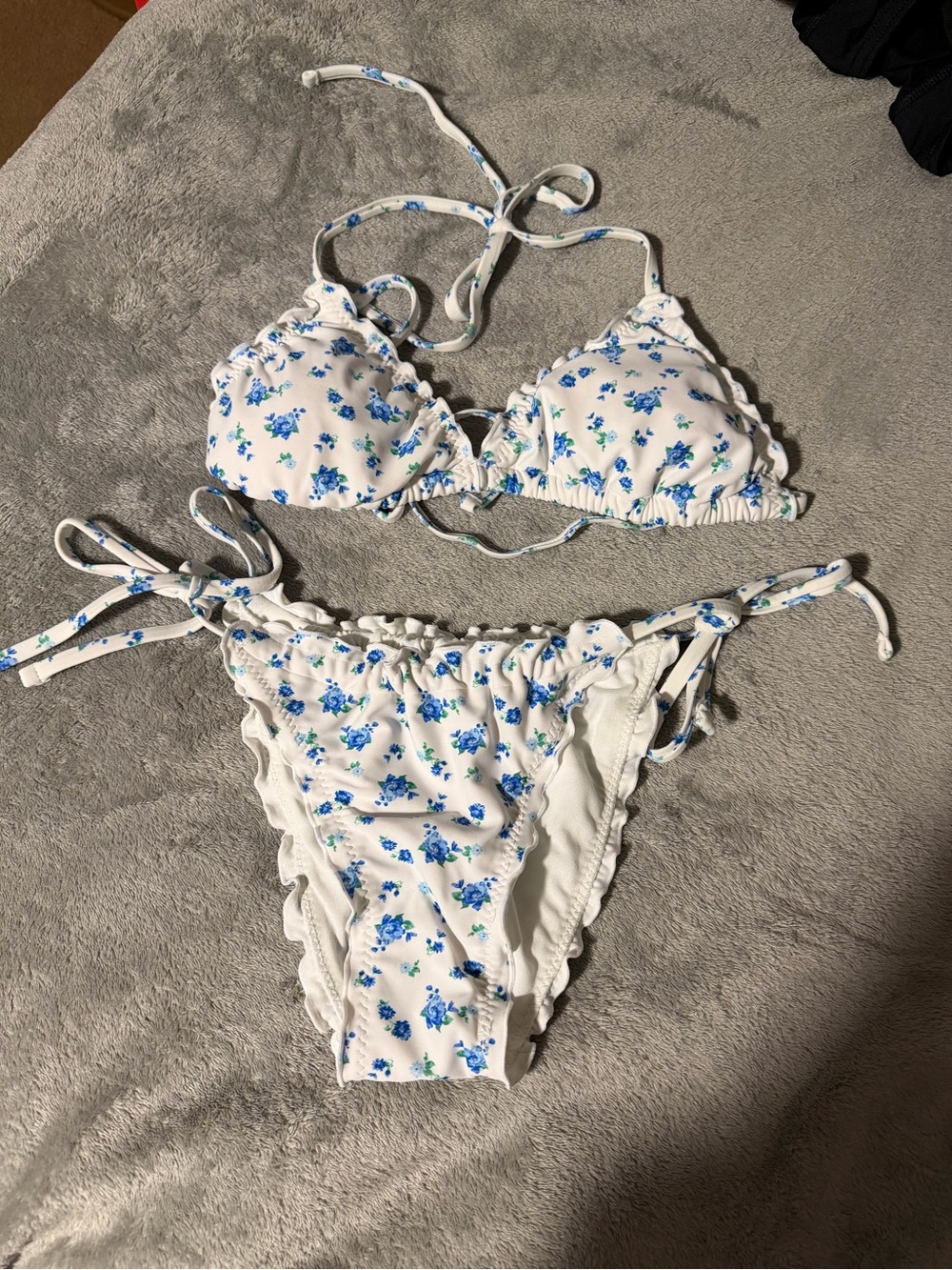 wild fable White Bikini Set with Blue Floral Print